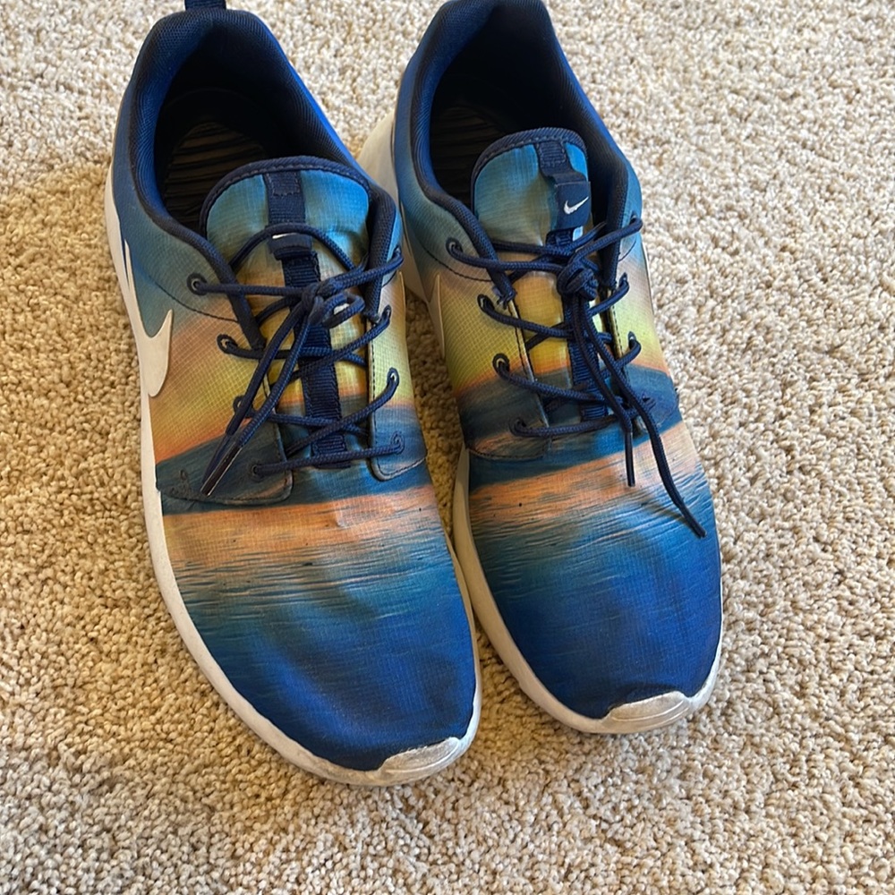 Nike Roche Runs Sunset - Picture 2 of 6